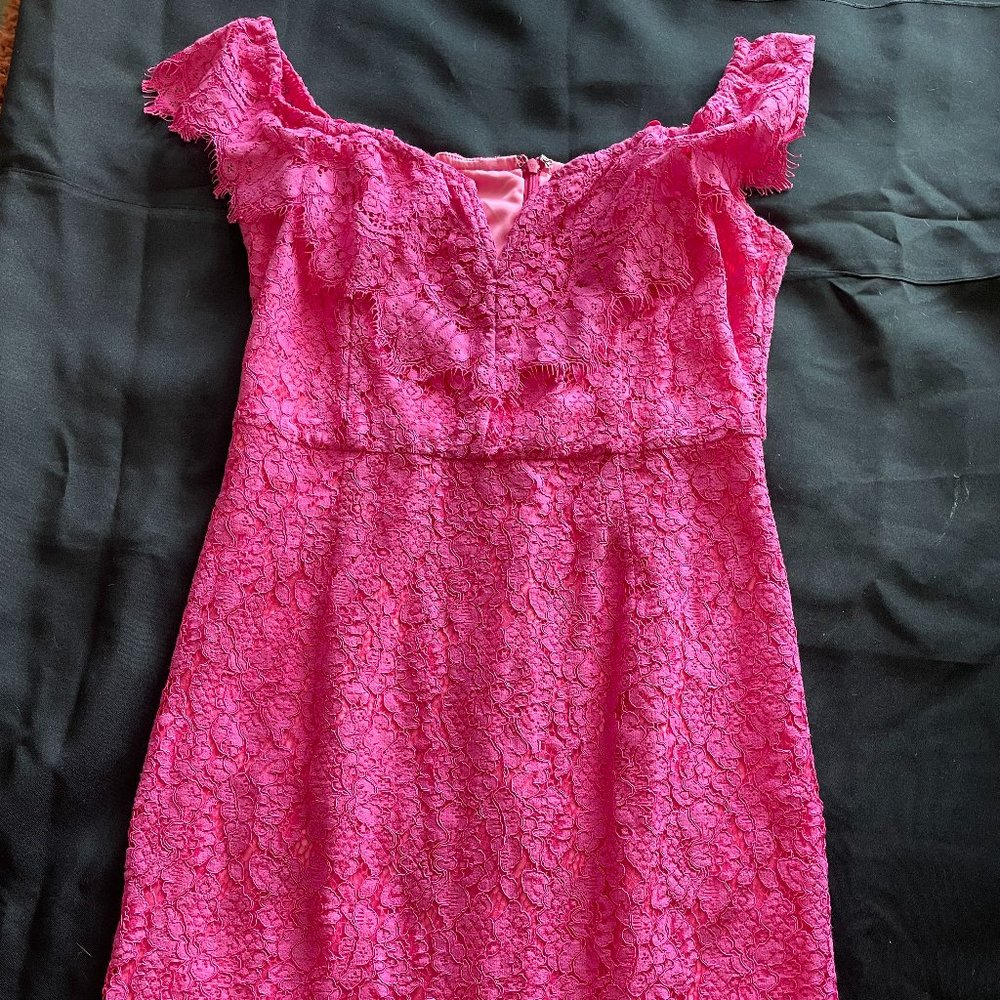 Mystic  Los Angeles Lace Mini Dress